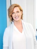 Dr. Elizabeth Sawyer