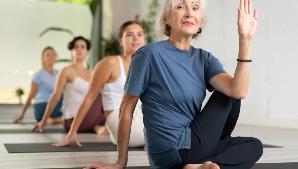 Seniors Yoga