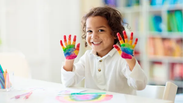 Child-Drawing-Rainbow-Paint