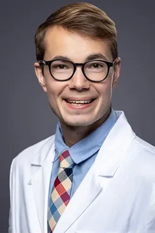 Ryan Kvarness, DO